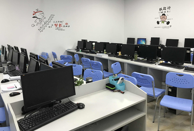 博為峰IT培訓 教學環境與軟件開發專業培訓